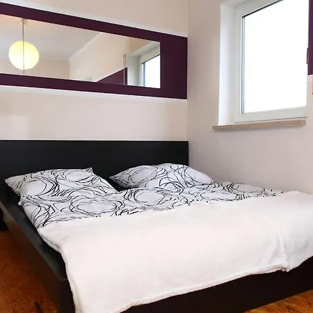 Stylish 3 Bedroom Apartament *