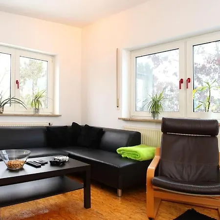 Stylish 3 Bedroom Apartament