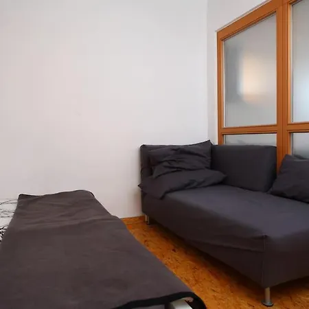 Stylish 3 Bedroom Apartament *