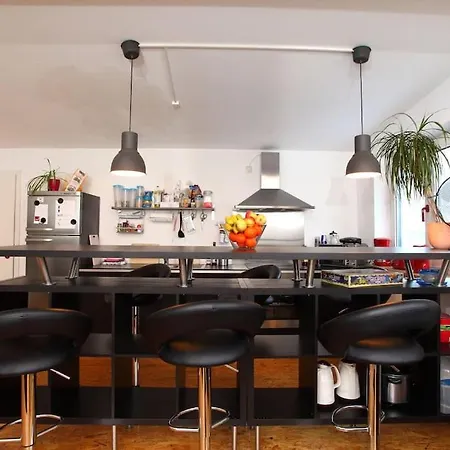 Stylish 3 Bedroom Apartament *