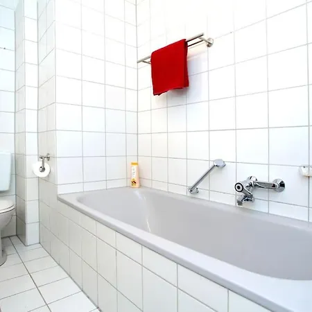 Stylish 3 Bedroom Apartamento Nuremberga