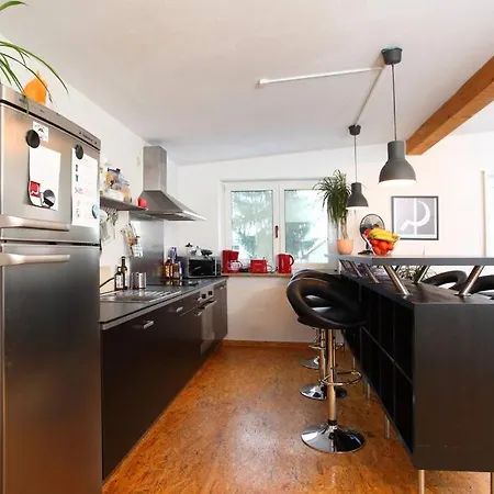 Stylish 3 Bedroom Apartment